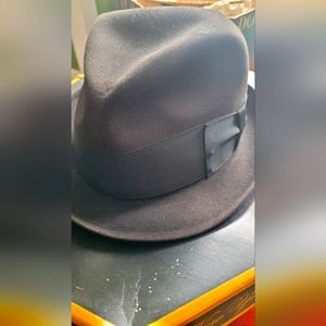 vintage felt men's felt black fedora from Dobbs of New York, size 7 1/8